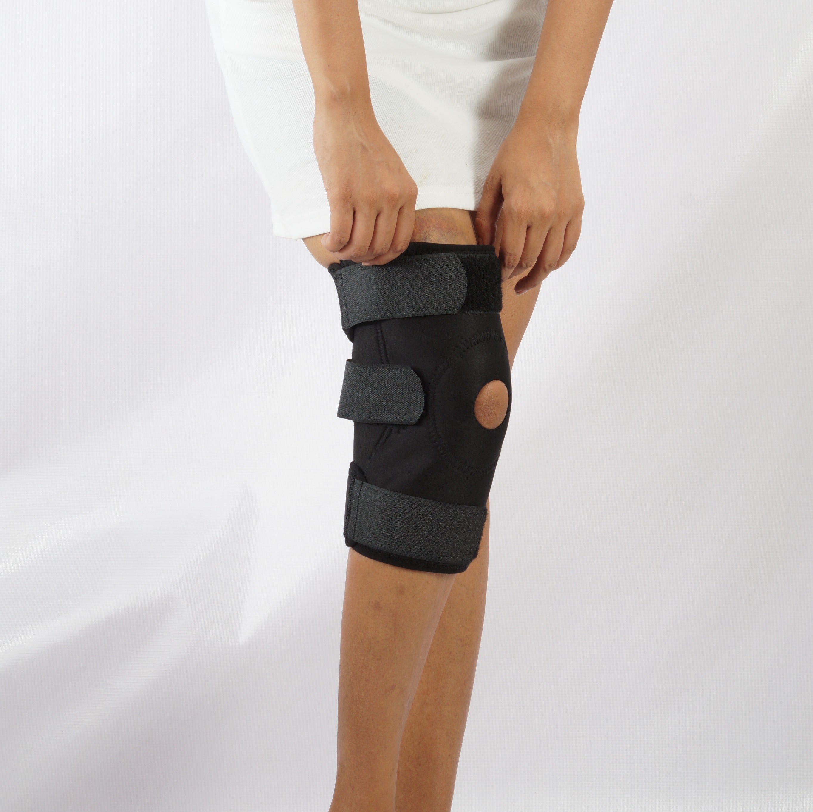 HINGED KNEE WRAP (OPEN PATELLA)